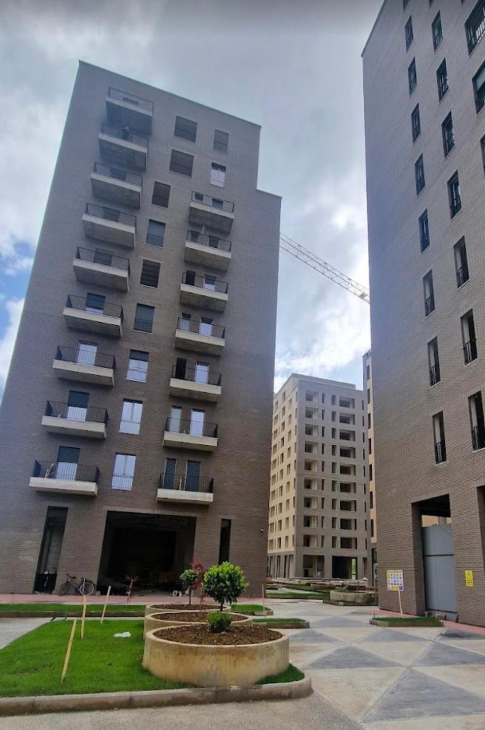 36 * Tirana